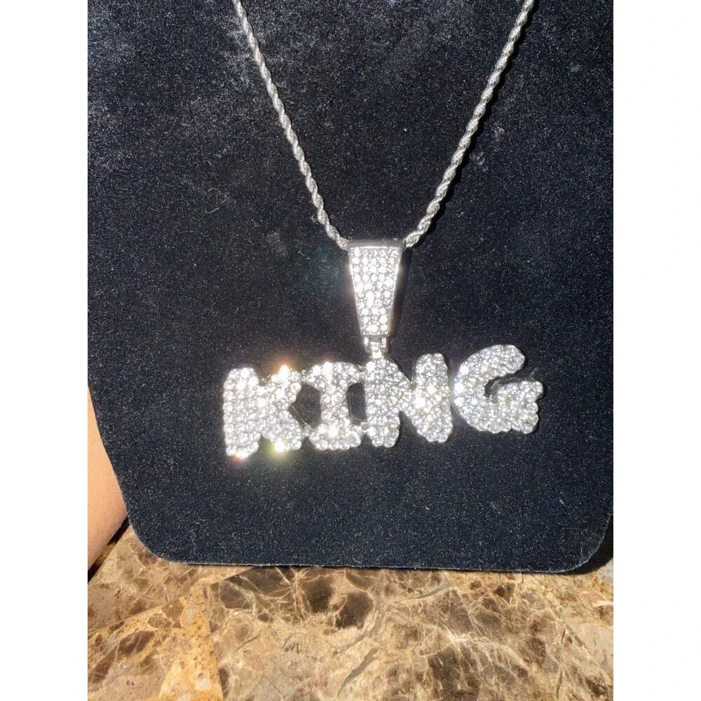 King pendant necklace with rhinestones
